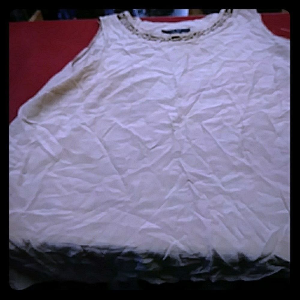 Ladies Sleeveless Top